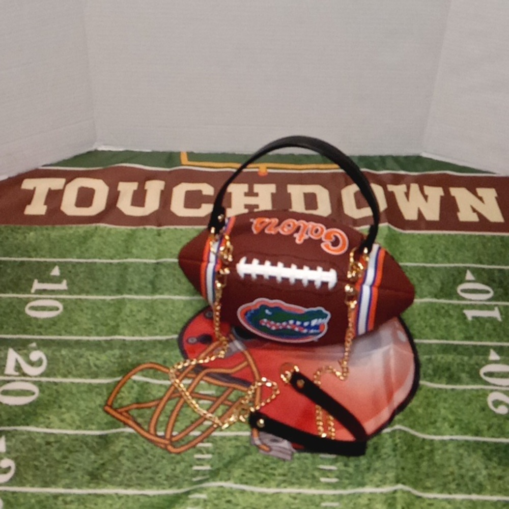NWT LIMITED EDITION HANDMADE NCAA FLORIDA GATORS π Football Bag π - Picture 9 of 17